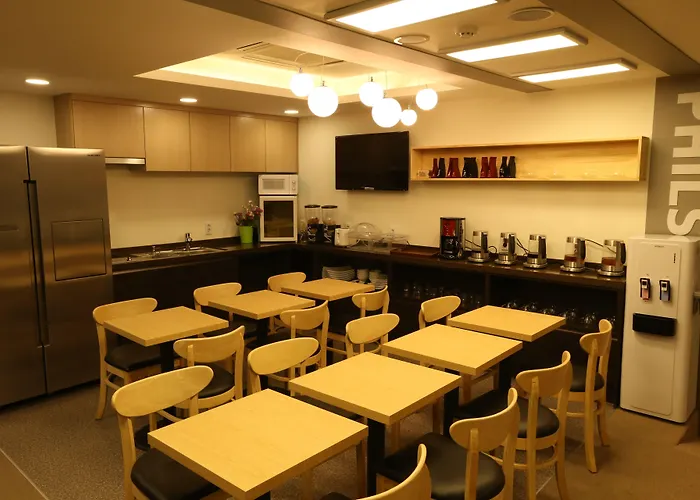 Albergue Step Myeongdong 1