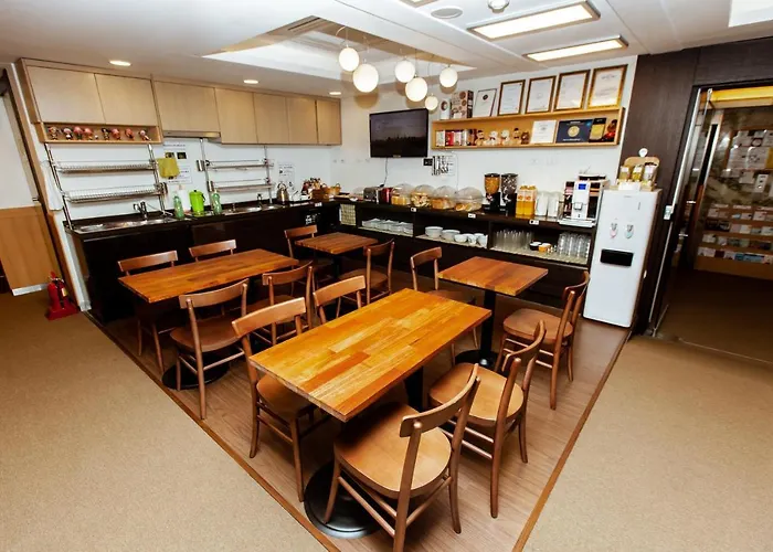 Step Myeongdong 1 Albergue *